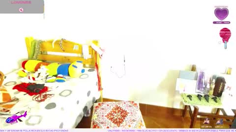 Snapshot of putiputisexo chatting on 11.15.25 putinaicolls online show from 11.15.25