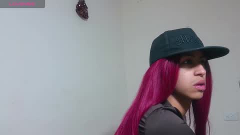 Snapshot of putiputisexo chatting on 02.08.26 putinaicolls online show from 02.08.26