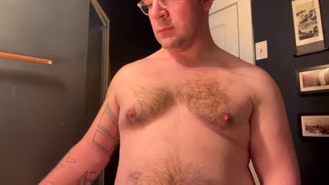 Snapshot of pwerhouse chatting on 01.25.25 pwerhouse online show from 01.25.25