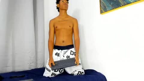 Snapshot of pyke_cum chatting on 02.16.25 pyke_cum online show from 02.16.25