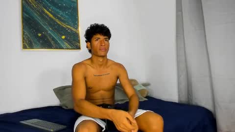 Snapshot of pyke_cum chatting on 02.26.25 pyke_cum online show from 02.26.25