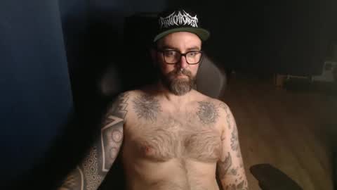 Snapshot of pyroxen chatting on 09.19.25 Yog Sothoth online show from 09.19.25