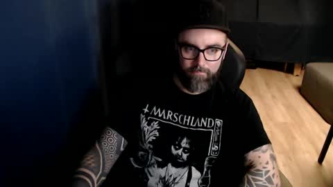 Snapshot of pyroxen chatting on 10.25.25 Yog Sothoth online show from 10.25.25