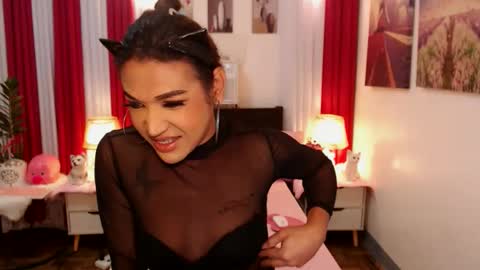 Queen Agatha online show from 12.03.24