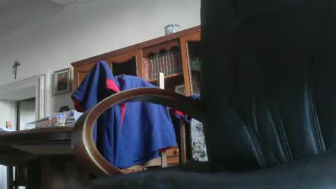 Snapshot of pytongru70 chatting on 02.15.25 pytongru70 online show from 02.15.25