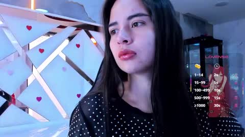 Qetsyah online show from 03.05.26