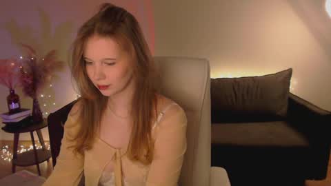 Ariel online show from 02.12.25