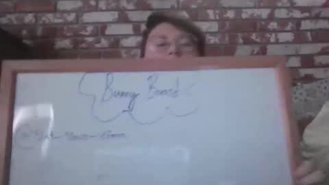 Br4tty Bunny online show from 02.23.26