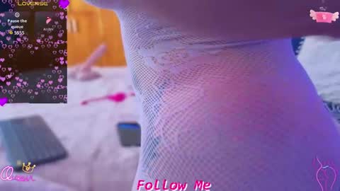 Snapshot of qu33nandh3rk1ng chatting on 01.14.26 Queen And King online show from 01.14.26