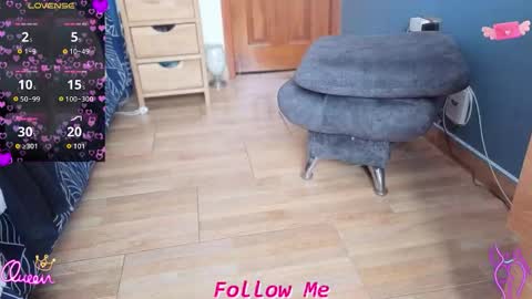 Snapshot of qu33nandh3rk1ng chatting on 01.15.26 Queen And King online show from 01.15.26