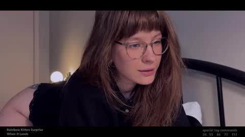    online show from 10.02.25