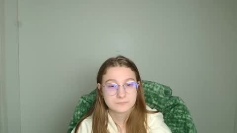 Snapshot of queen_amelie chatting on 02.21.26 Amelie online show from 02.21.26