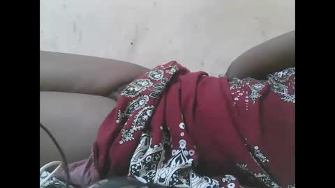 queen_berry1 online show from 11.16.25