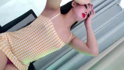 Snapshot of queen_danaya chatting on 12.16.25 queen_danaya online show from 12.16.25