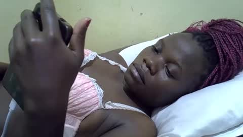 Snapshot of queen_darling3 chatting on 09.19.25 Gentrix online show from 09.19.25