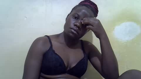 Snapshot of queen_darling3 chatting on 10.19.25 Gentrix online show from 10.19.25