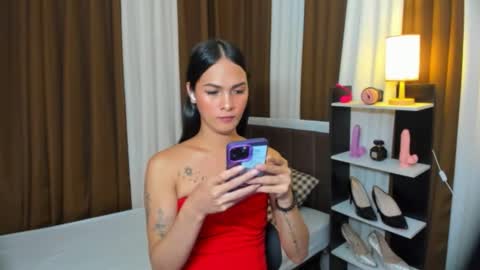 Snapshot of queen_dyosa chatting on 10.25.25 Queen Dyosa online show from 10.25.25