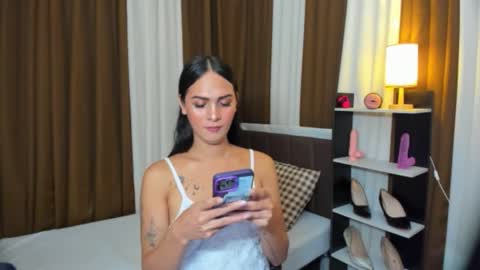 Snapshot of queen_dyosa chatting on 10.29.25 Queen Dyosa online show from 10.29.25