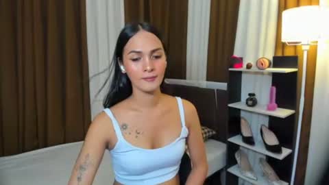 Snapshot of queen_dyosa chatting on 11.07.25 Queen Dyosa online show from 11.07.25