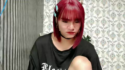 Snapshot of queen_elicktra chatting on 02.21.25 JOY online show from 02.21.25