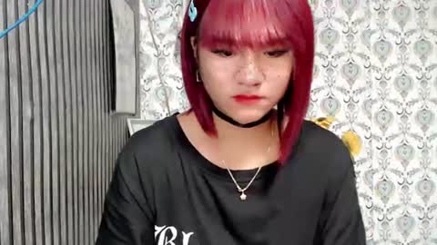 Snapshot of queen_elicktra chatting on 10.24.25 JOY online show from 10.24.25