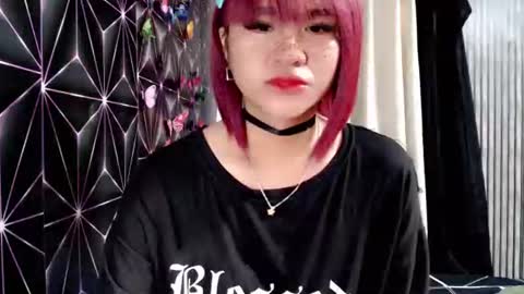 Snapshot of queen_elicktra chatting on 11.10.25 JOY online show from 11.10.25