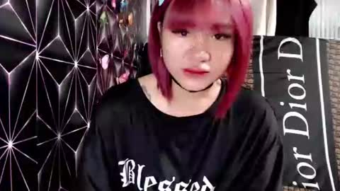 Snapshot of queen_elicktra chatting on 11.14.25 JOY online show from 11.14.25