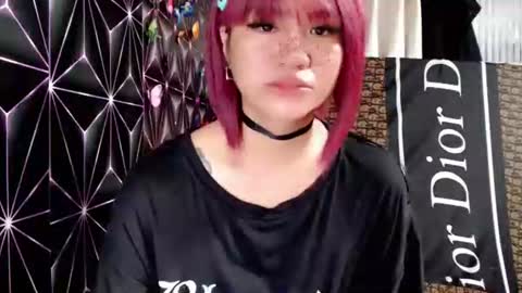 Snapshot of queen_elicktra chatting on 11.19.25 JOY online show from 11.19.25