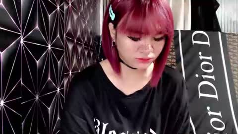 Snapshot of queen_elicktra chatting on 11.25.25 JOY online show from 11.25.25