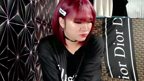 Snapshot of queen_elicktra chatting on 12.01.25 JOY online show from 12.01.25