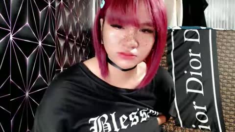 Snapshot of queen_elicktra chatting on 12.02.25 JOY online show from 12.02.25