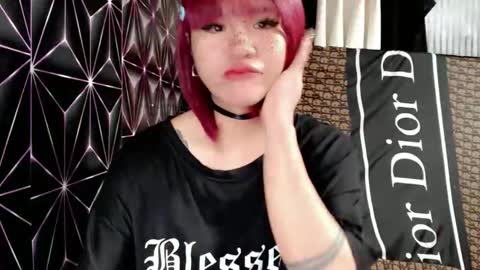 Snapshot of queen_elicktra chatting on 12.16.25 JOY online show from 12.16.25