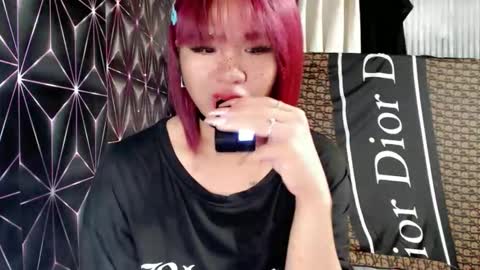 Snapshot of queen_elicktra chatting on 12.17.25 JOY online show from 12.17.25