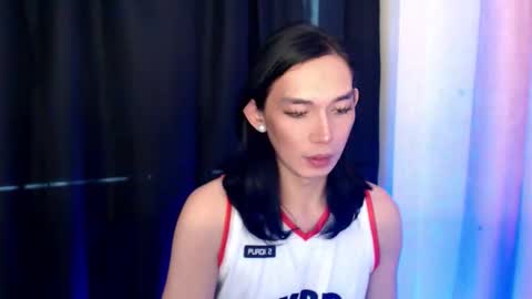 Snapshot of queen_lucifer chatting on 11.22.25 Queen Lucifer online show from 11.22.25