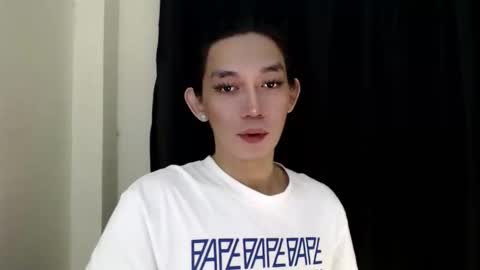 Snapshot of queen_lucifer chatting on 12.15.25 Queen Lucifer online show from 12.15.25