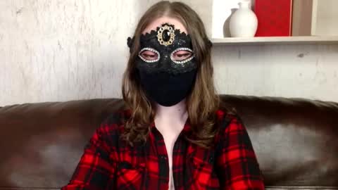 Nora online show from 05.09.26
