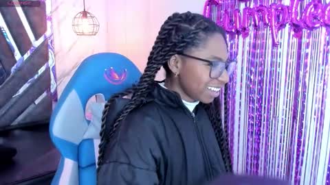   online show from 10.22.25