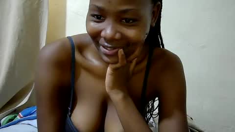 Snapshot of queen_slender chatting on 07.03.26 queen_slender online show from 07.03.26