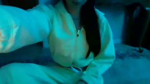 queenbee6269 online show from 12.12.24