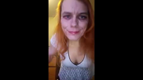 queenbitchholly online show from 12.17.25