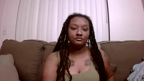 Queen Chief online show from 04.15.26