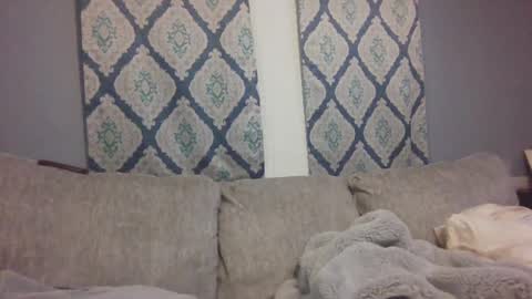 Queen N King Fun Night online show from 02.24.25