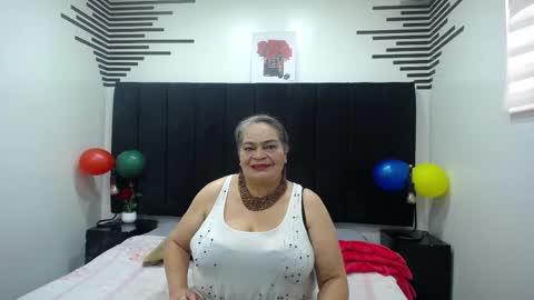 VickyBoobss online show from 11.18.25