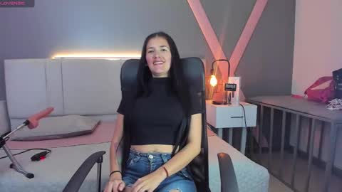 EMILY  online show from 12.11.24