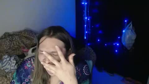 Snapshot of queennicky88 chatting on 02.10.25 Nico online show from 02.10.25