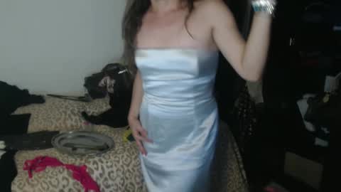 Snapshot of queennicky88 chatting on 02.12.25 Nico online show from 02.12.25