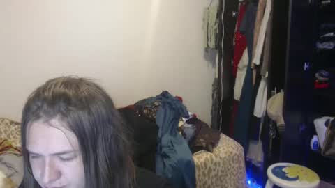 Snapshot of queennicky88 chatting on 02.14.25 Nico online show from 02.14.25