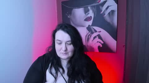 Snapshot of queenofhaze chatting on 11.15.25 you may simply address Me with Your Grace online show from 11.15.25