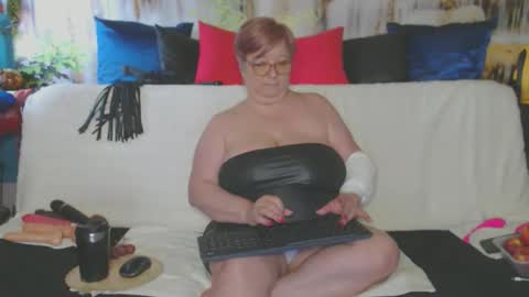 QueenPammy online show from 05.16.26