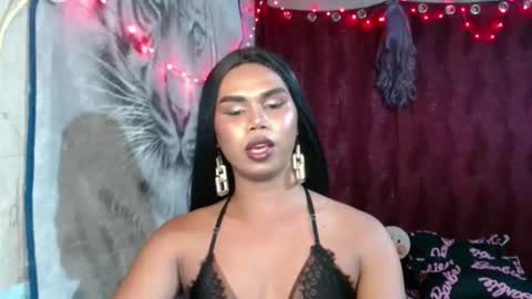 queenpinayebony_xx online show from 05.19.26